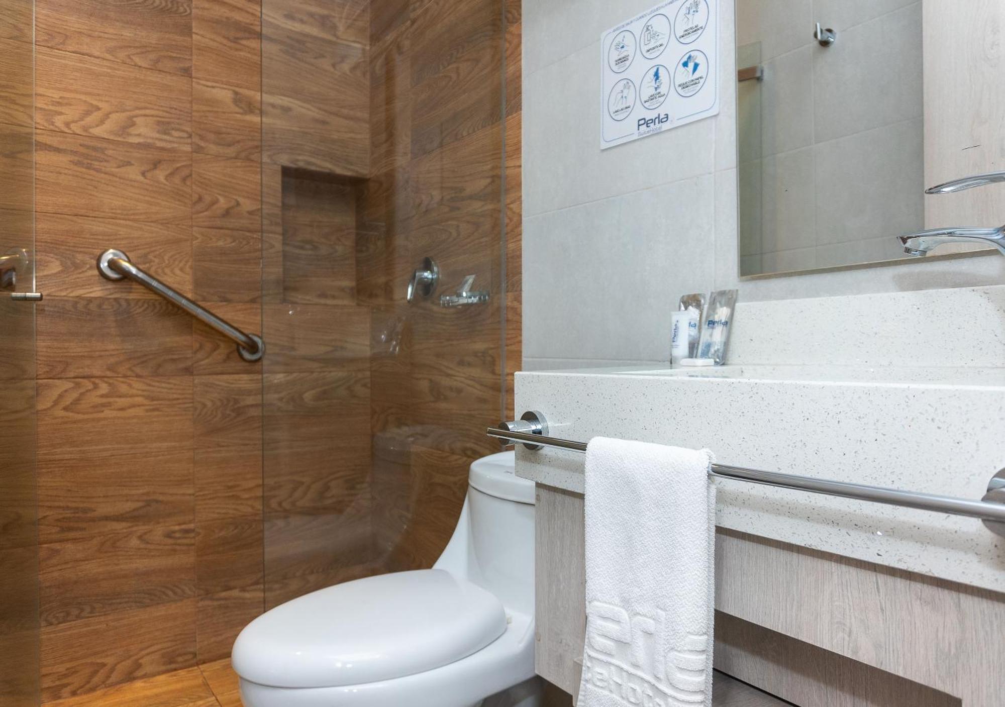 Perla Hotel